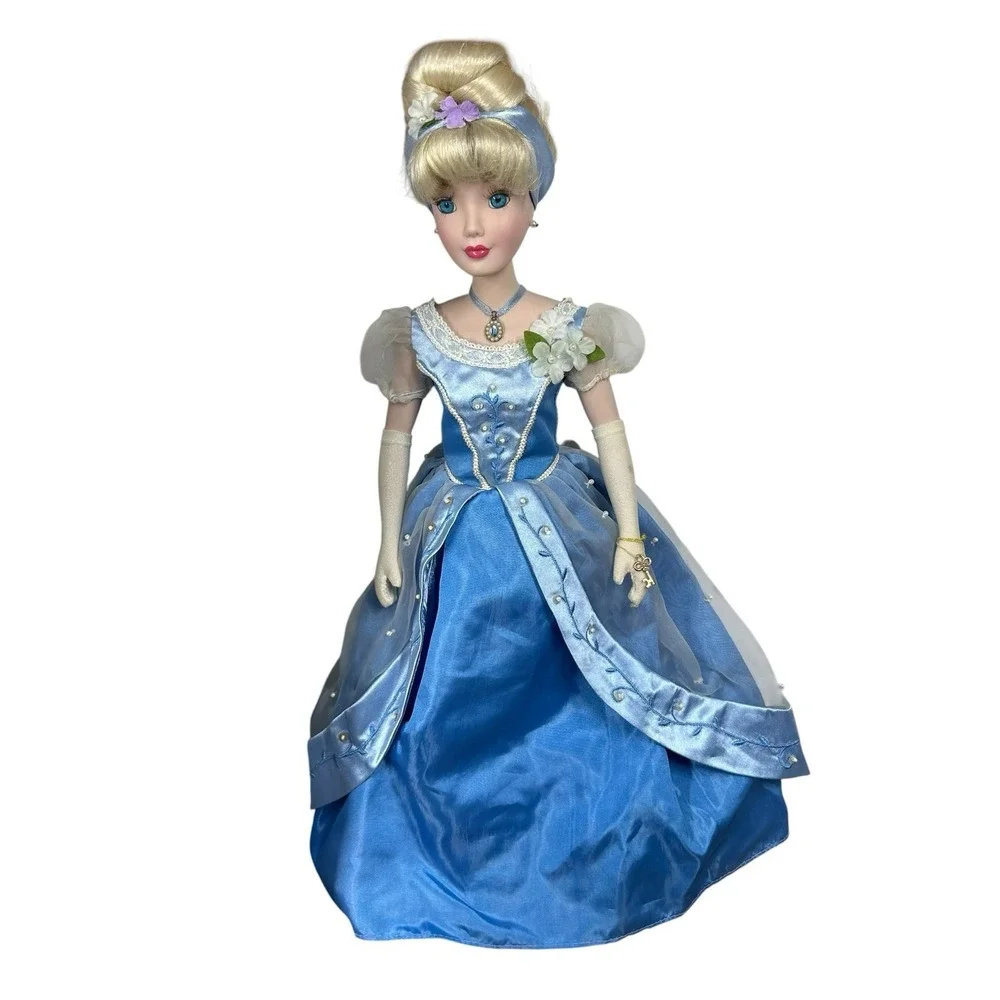 Vtg Disney Princess Brass Key Porcelain Collectible Doll Cinderella 16